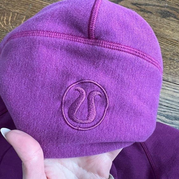 Lululemon zip up - Picture 2 of 6